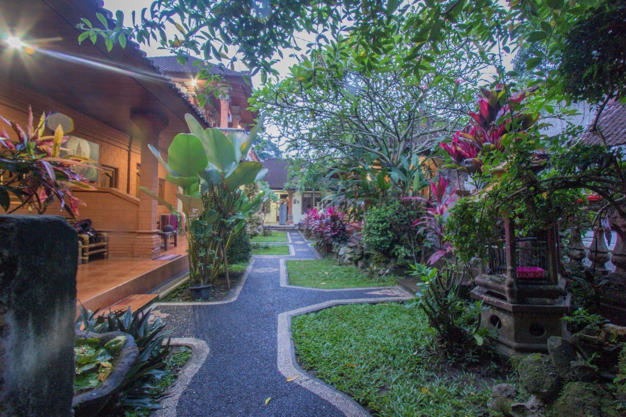 Yuliati House Ubud Eksteriør billede